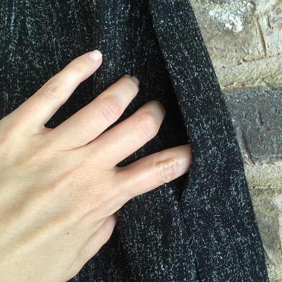 Vintage midi wool skirt - Picture 5 of 10